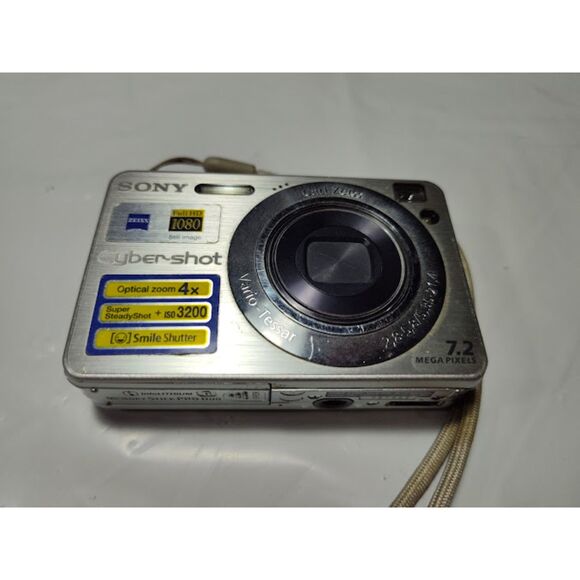 Sony Cybershot 7.2 Meg Pixels DSC-W20 Digital Camera With Battery & Charger - Picture 5 of 8